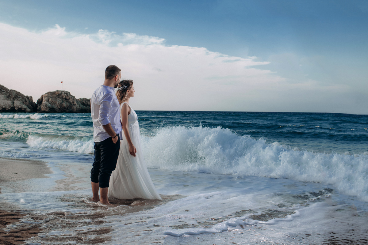 deniz kenarı düğün fotoğrafları, açık hava düğün fotoğrafları, dış mekan düğün fotoğrafları, sahilde düğün fotoğrafları