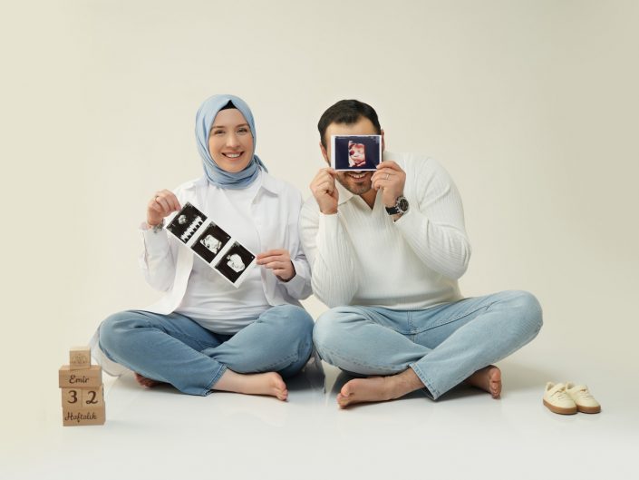 hamile pozları, hamile fotoğrafçısı, hamile stüdyo fotoğraf çekimi, hamile fotoğraf çekim fiyatları, hamile fotoğraf albümleri, hamile stüdyo çekimi, hamile çekim fiyatları,